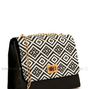 🌺Stilgo Turkey branded Black & white satchel shoulder bag